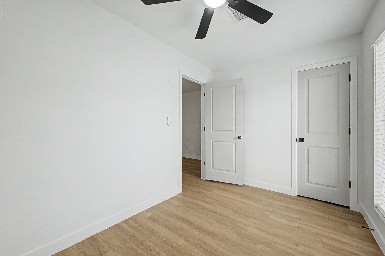 Tempe Apartment: 1806 E. Concorda Dr.