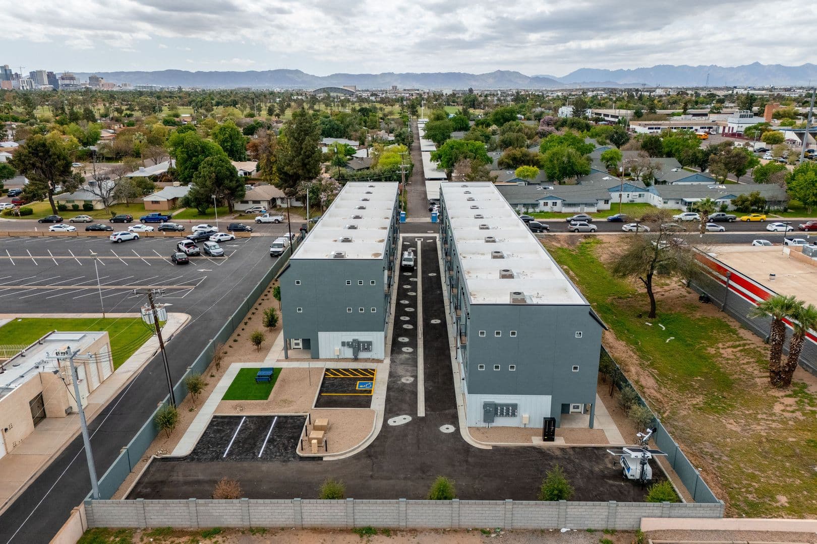 Phoenix Apartment: 1818 W Earll Dr