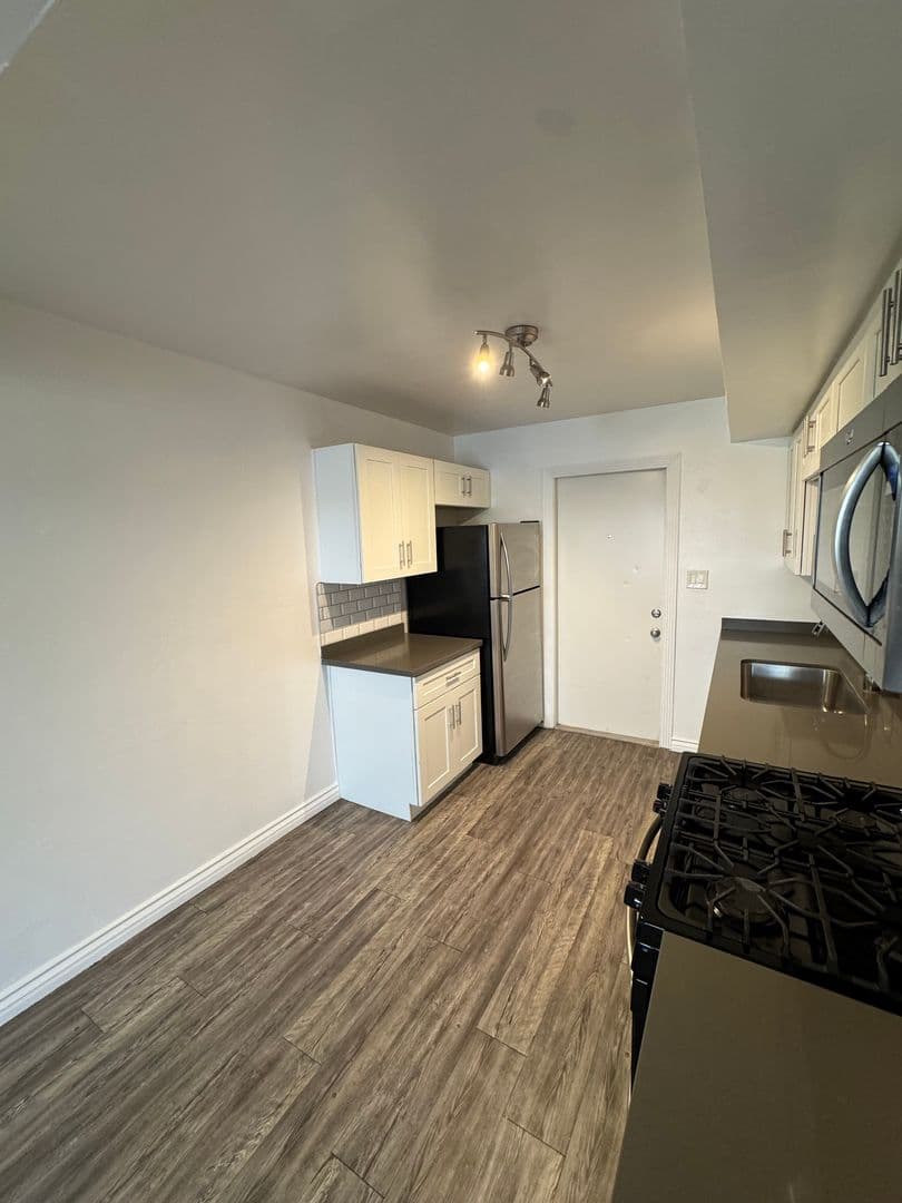 Phoenix Apartment: 3526 E Montecito Ave