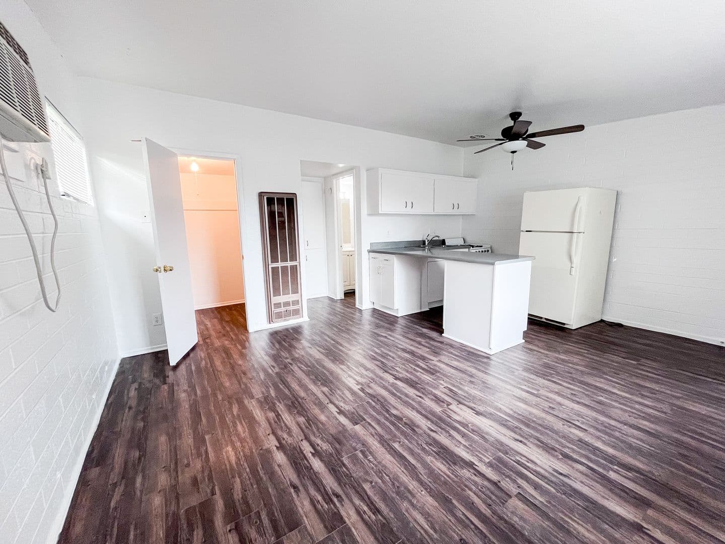 Tempe Apartment: 1033 S. Mariana St.