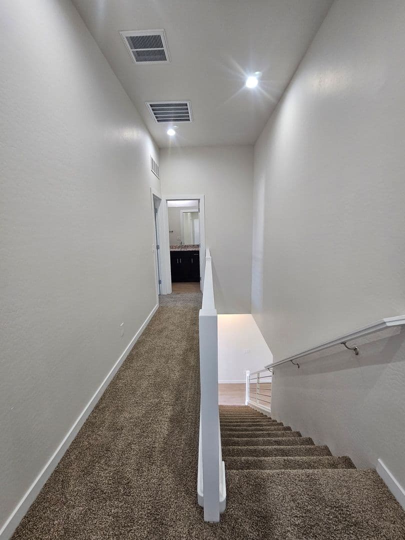 Mesa Apartment: 2340 E McKellips Rd