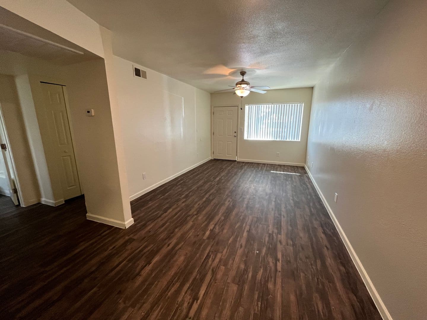 Mesa Apartment: 633 W. 1st Ave.