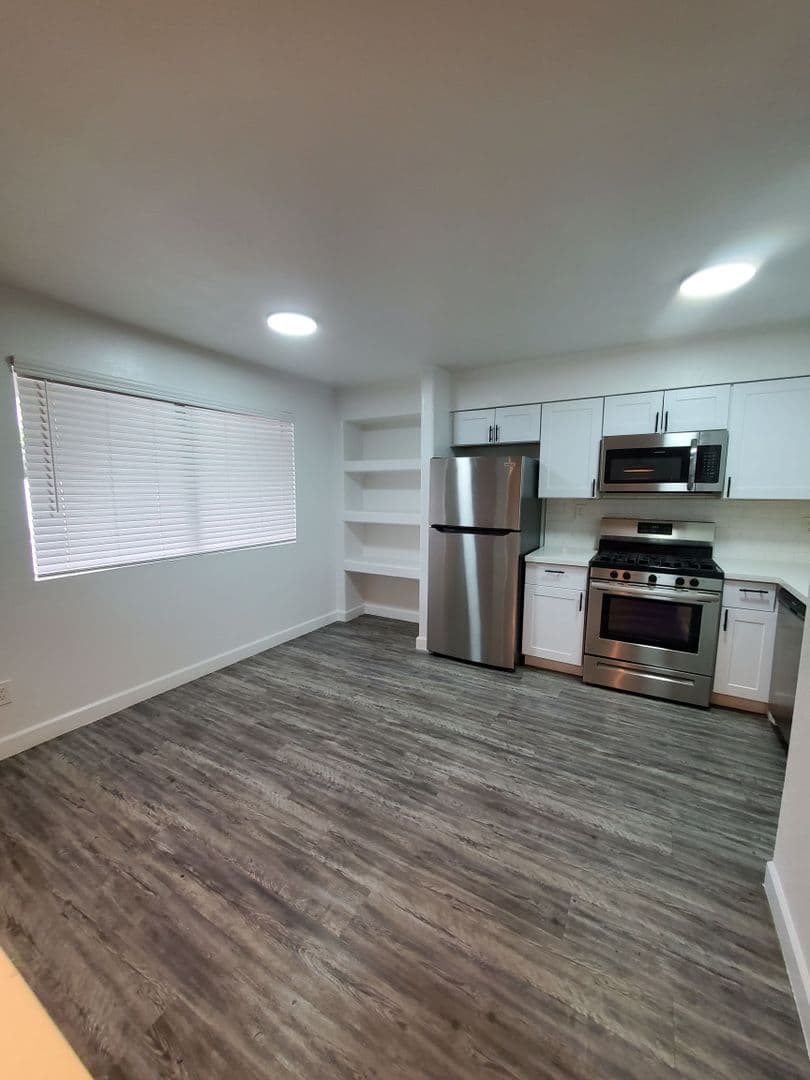 Tempe Apartment: 910 E. Lemon Street