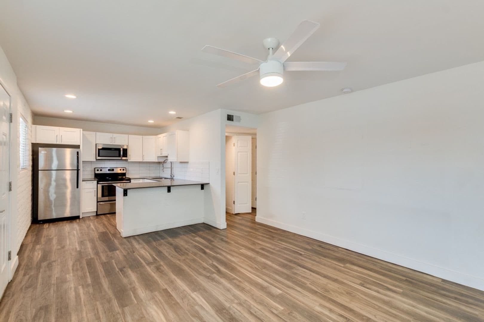 Phoenix Apartment: 3120-3130 N 39th St