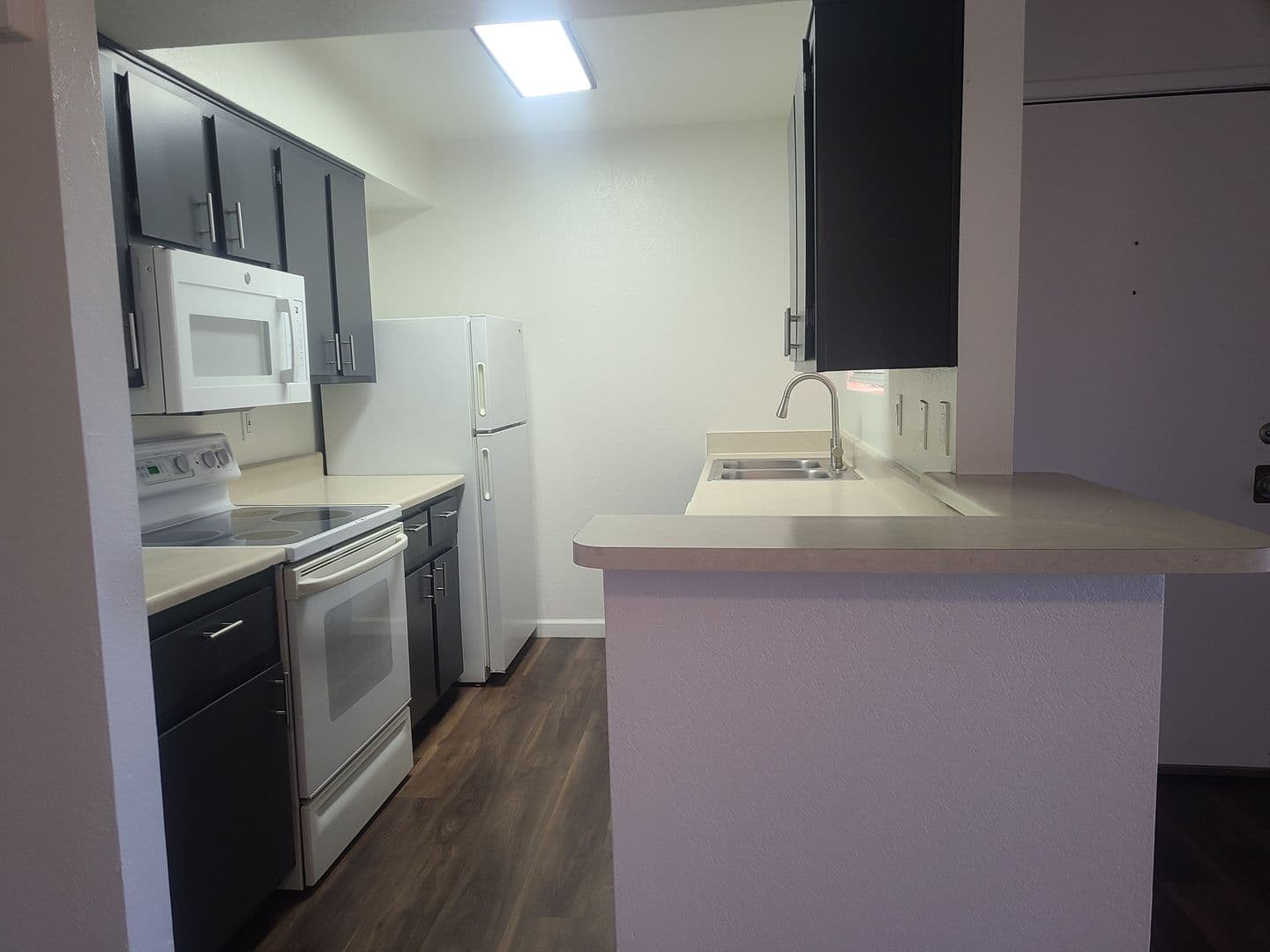 Mesa Apartment: 2020 N. Winterhaven