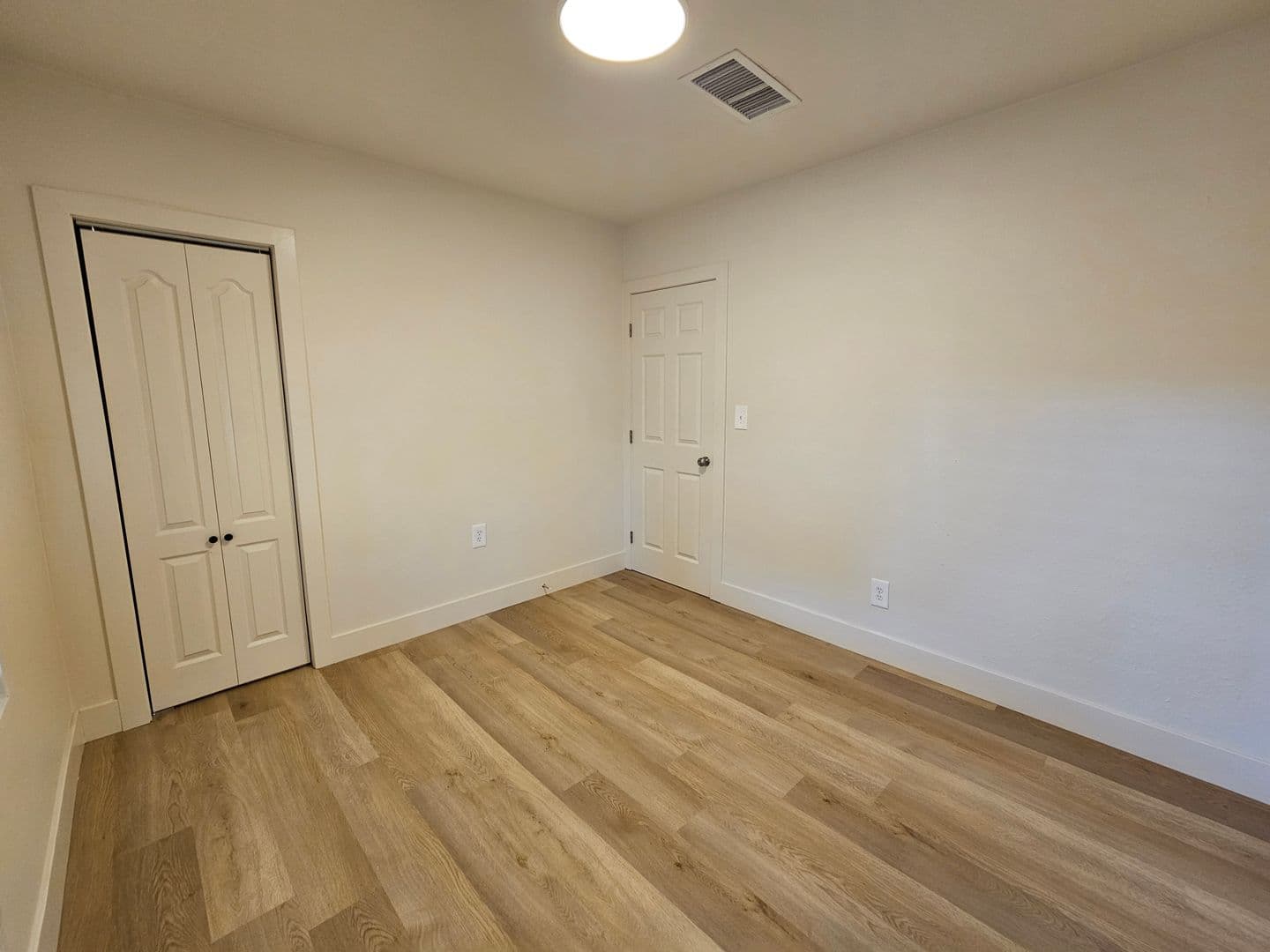 Mesa Apartment: 202-228 E. 2nd Ave.