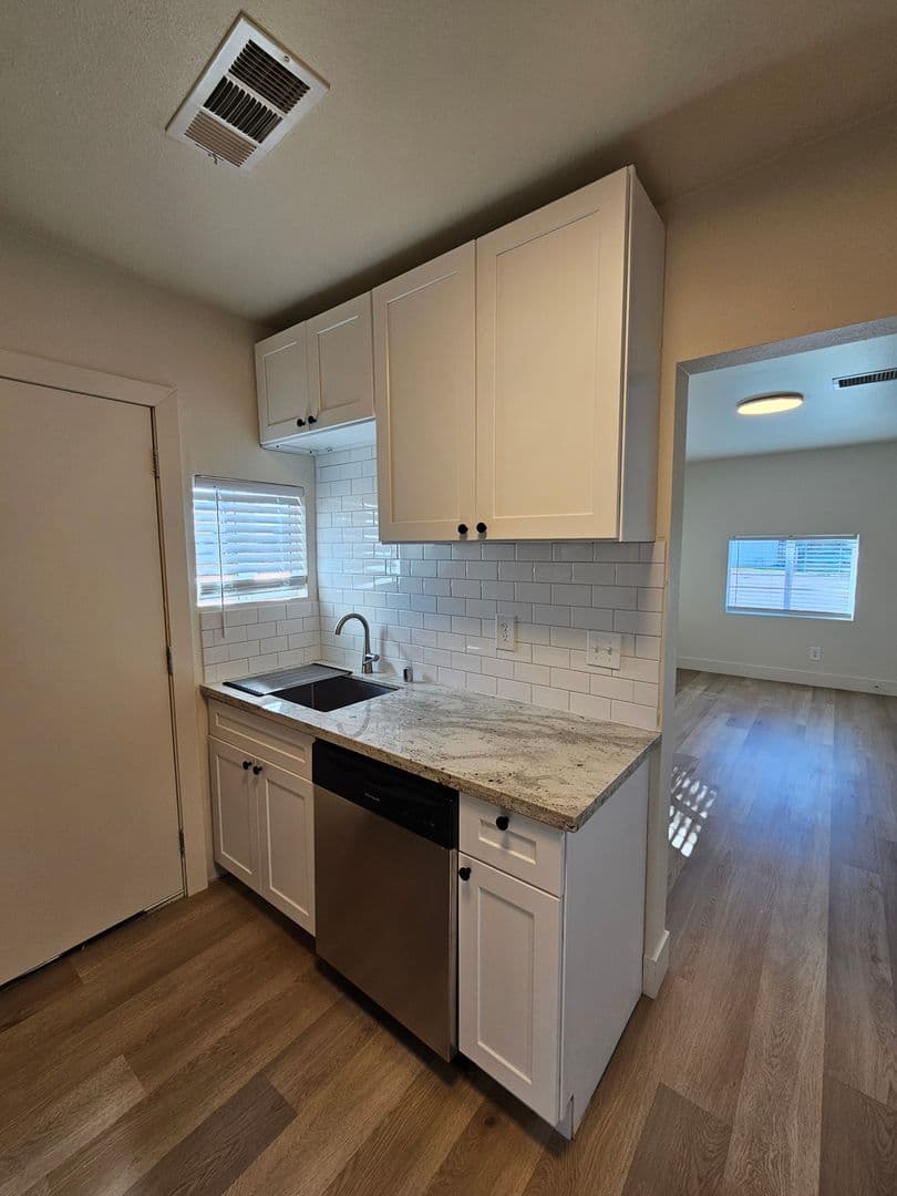 Mesa Apartment: 202-228 E. 2nd Ave.