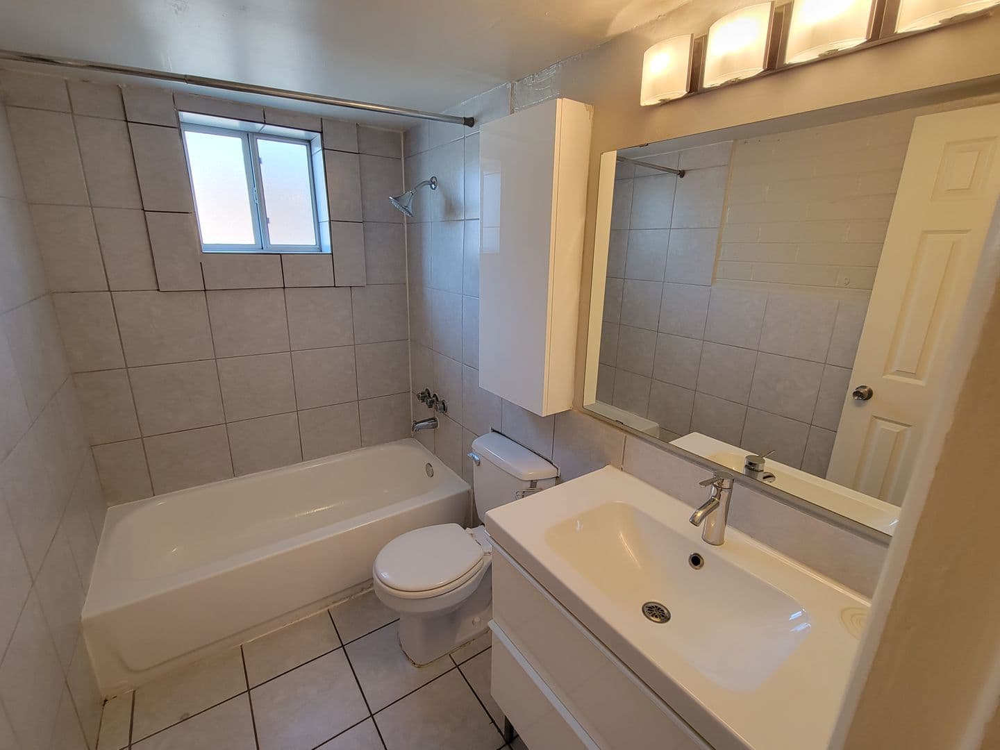 Phoenix Apartment: 608 N. 9th St.