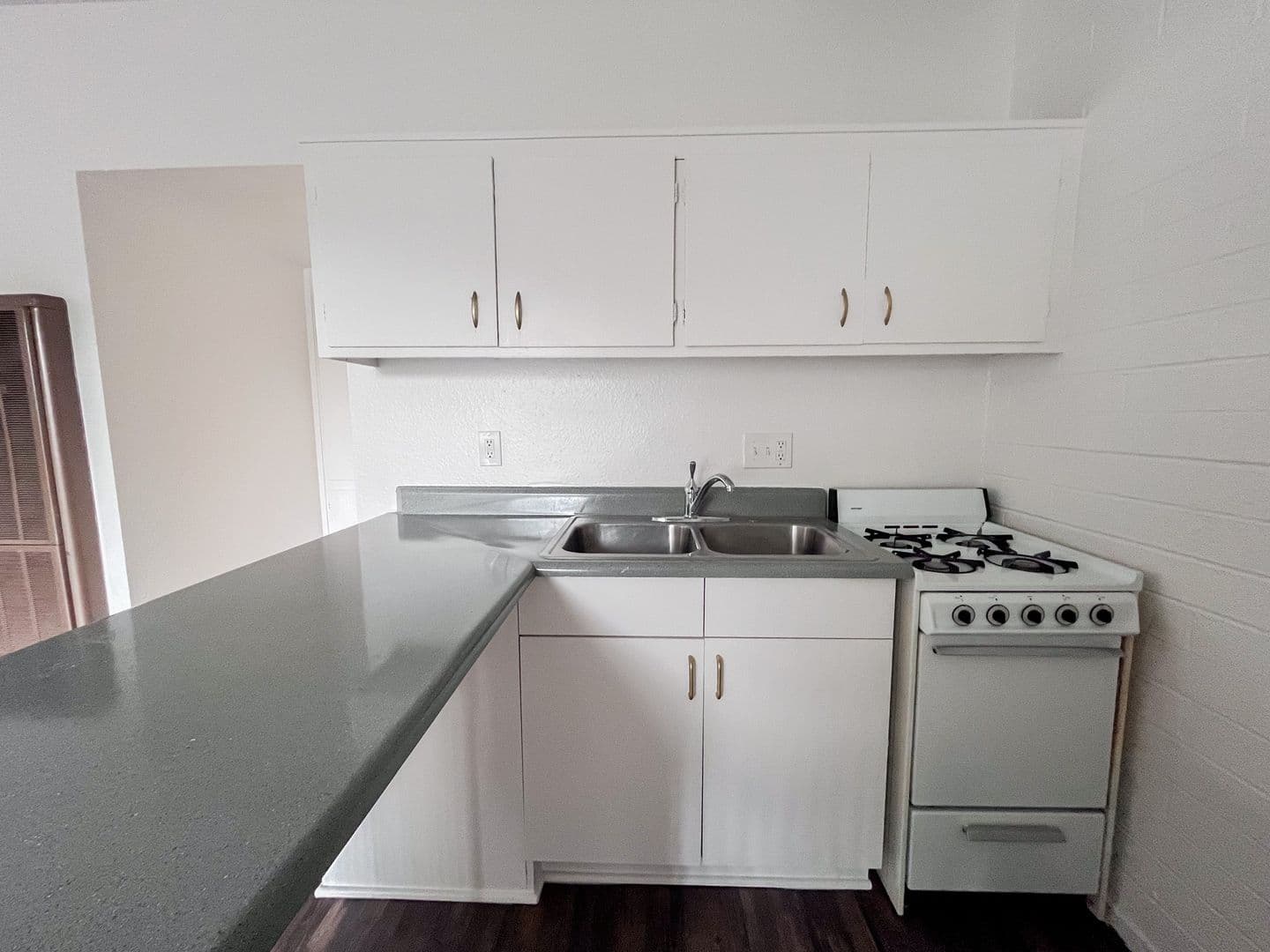 Tempe Apartment: 1033 S. Mariana St.