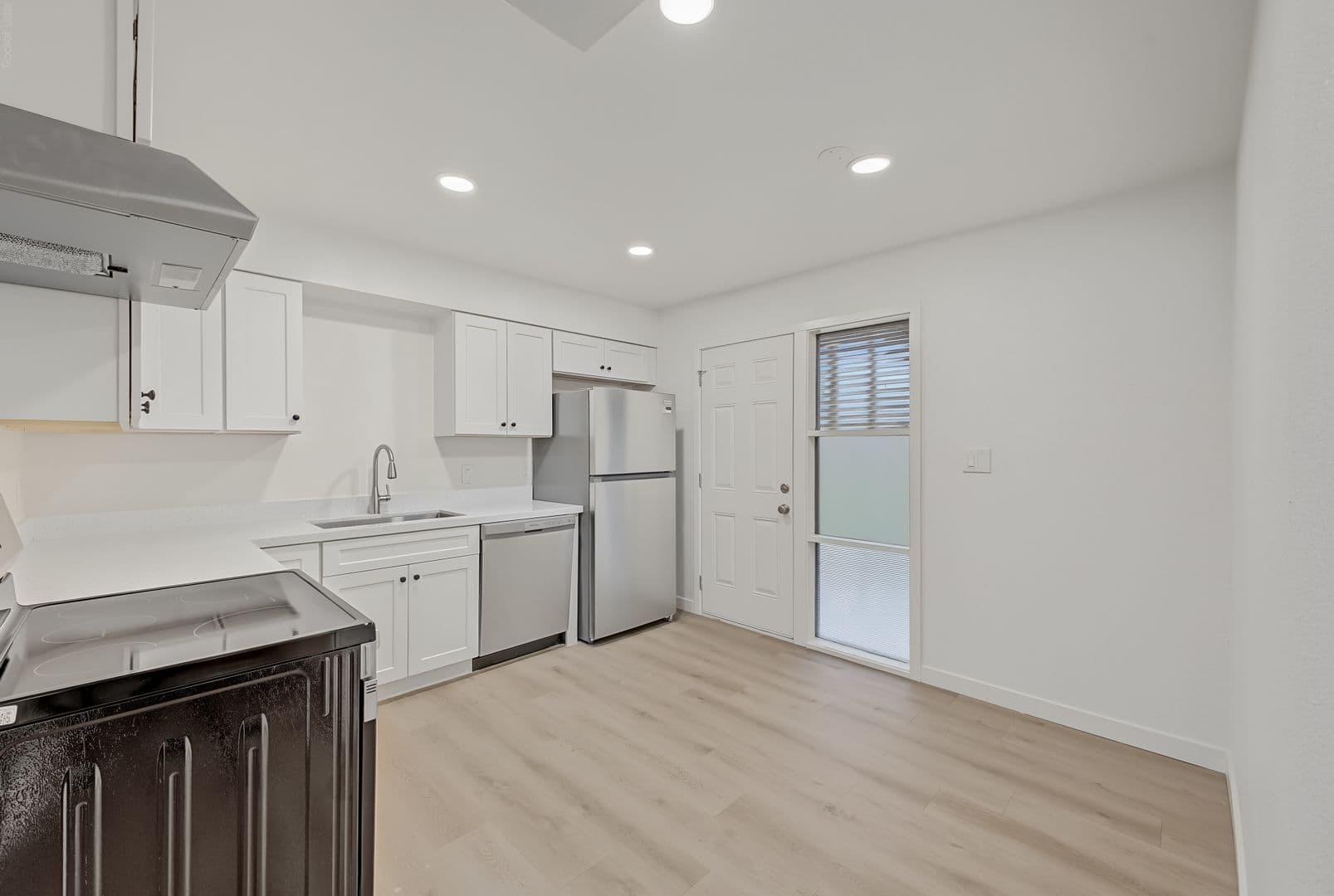 Phoenix Apartment: 3201 N. 36th St.
