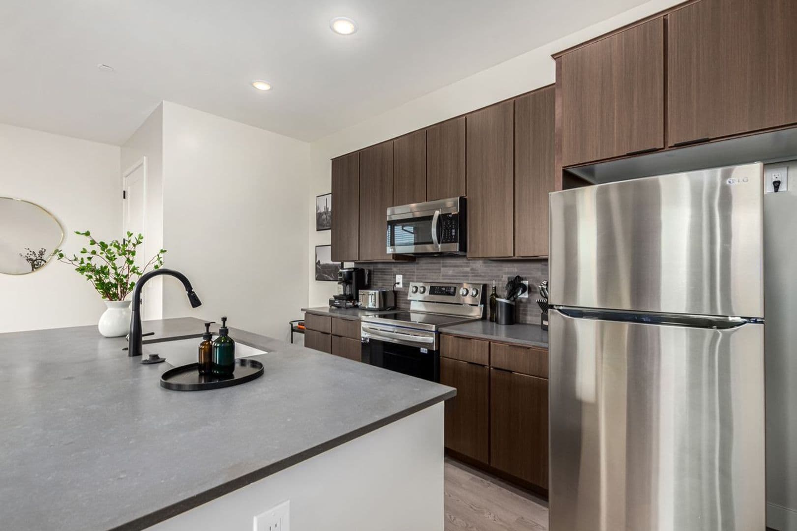 Scottsdale Apartment: 6301 E Pinnacle Vista Dr.