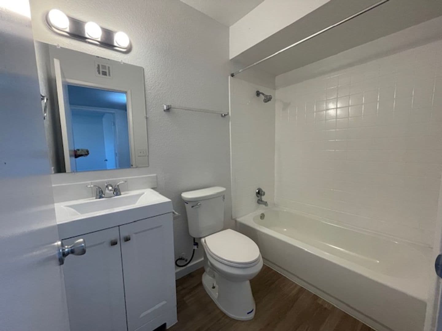 Chandler Apartment: 651 E. Commonwealth
