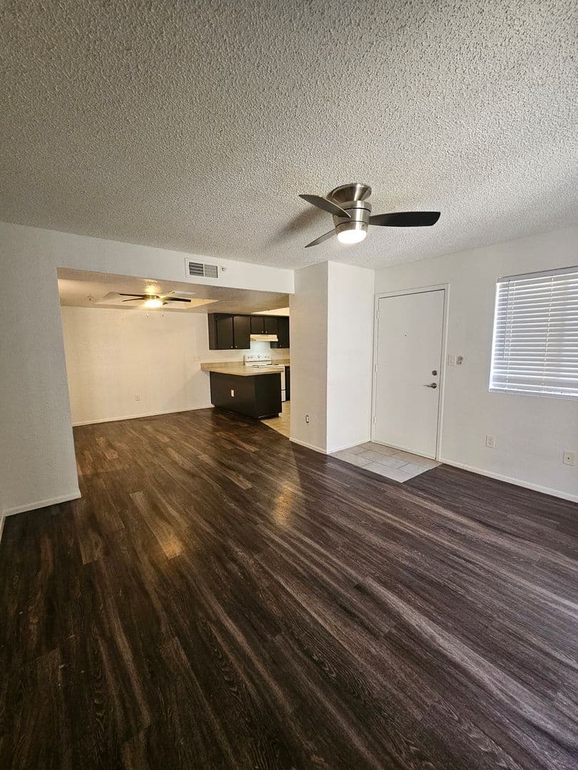 Scottsdale House: 8155 E Roosevelt St #133