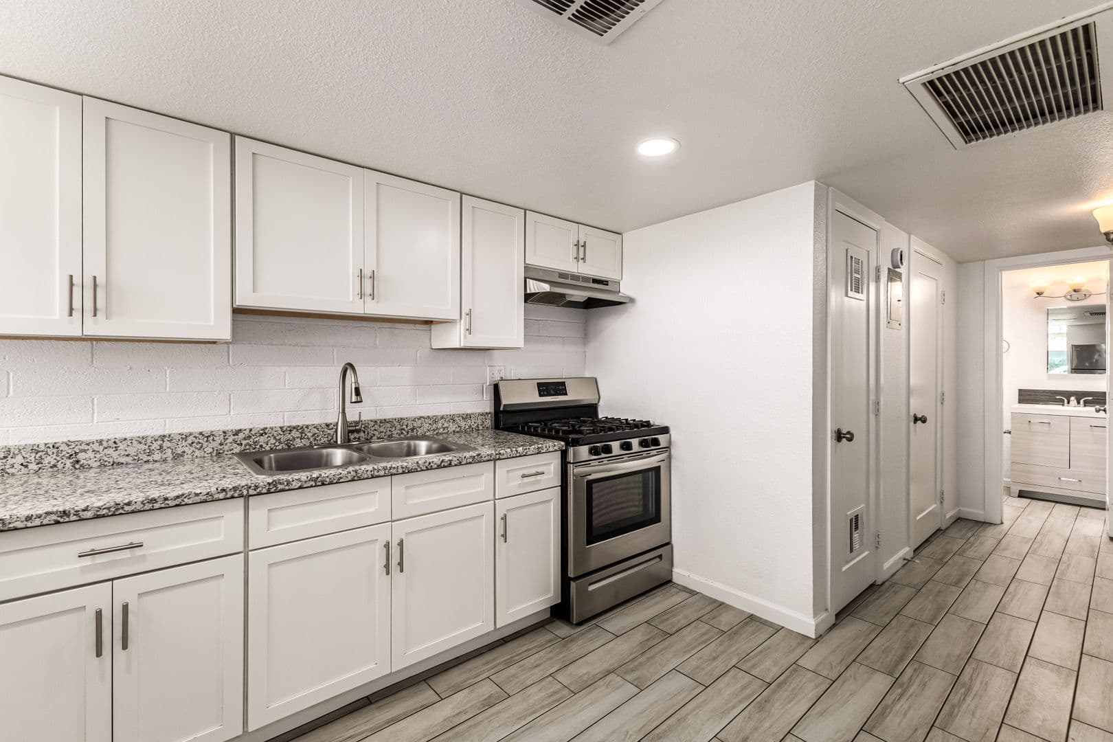 Scottsdale Apartment: 6708 E. Cheery Lynn Rd.