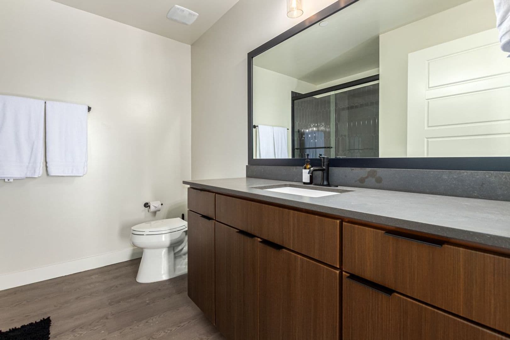 Scottsdale Apartment: 6301 E Pinnacle Vista Dr.