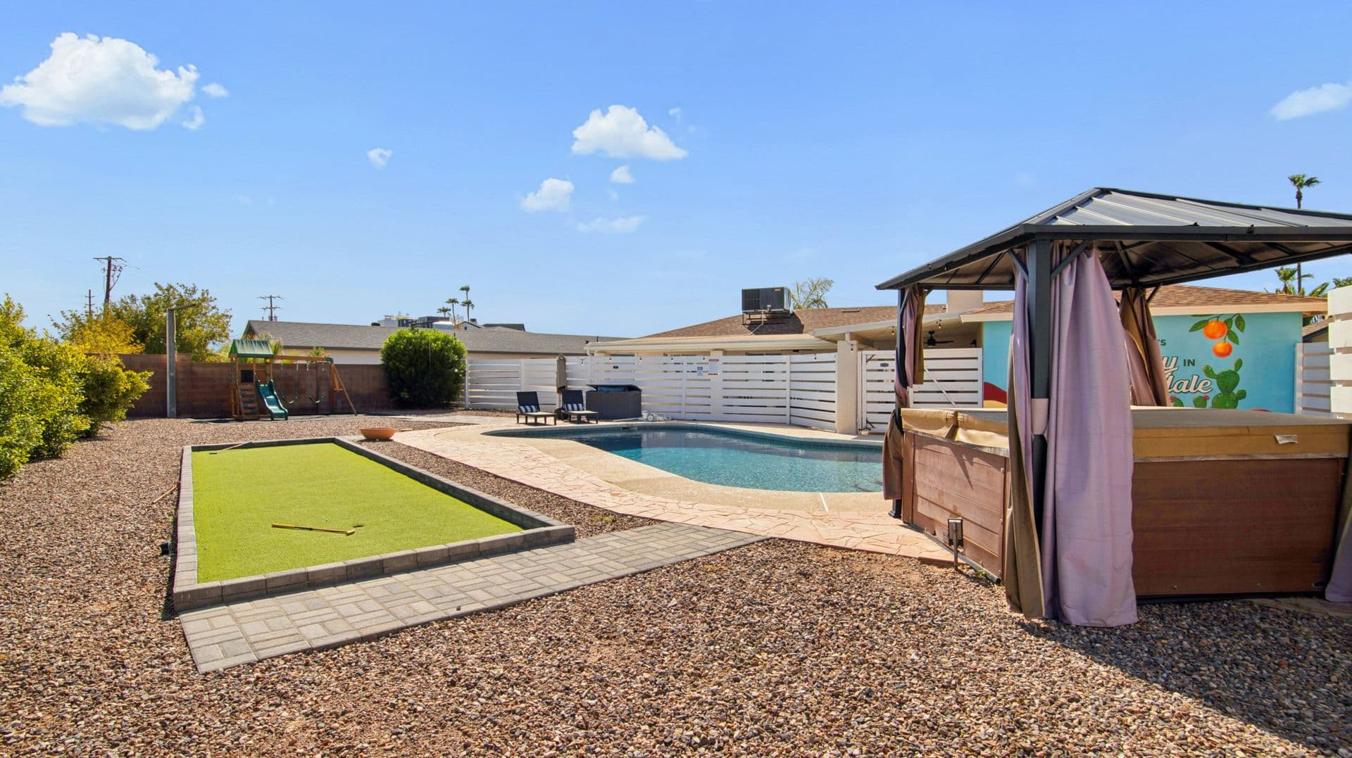 Phoenix Apartment: 2929 N. 55th Pl.