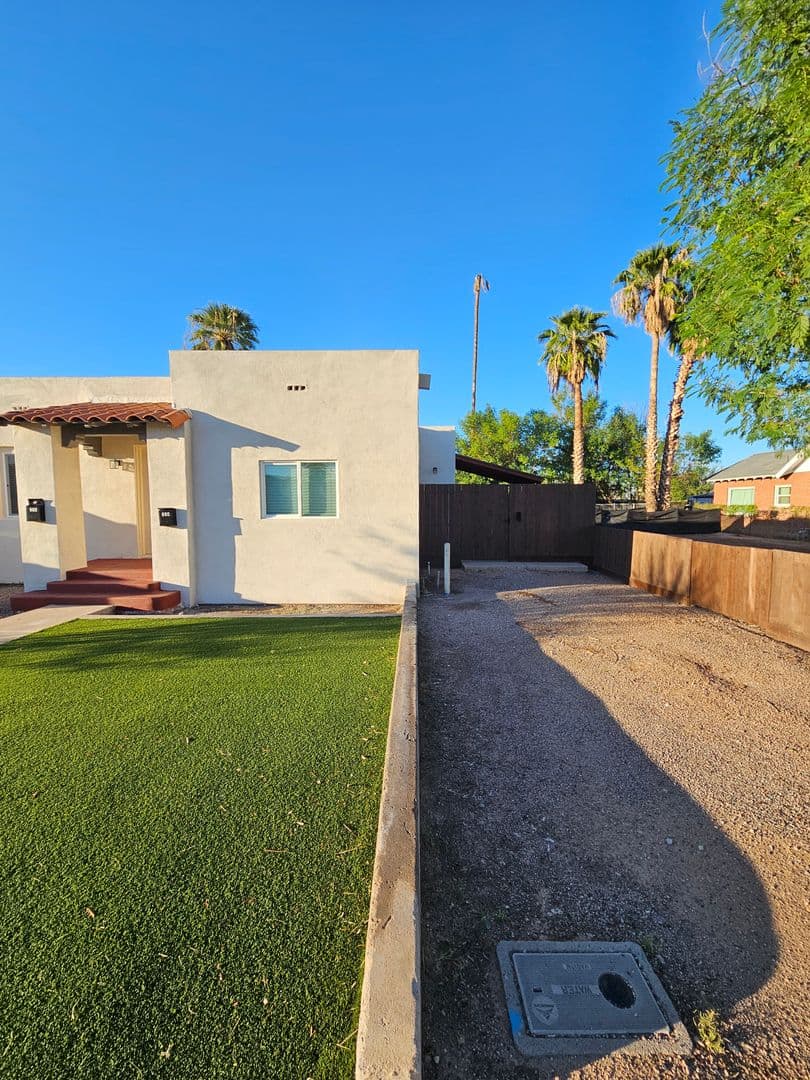 Mesa Apartment: 202-228 E. 2nd Ave.