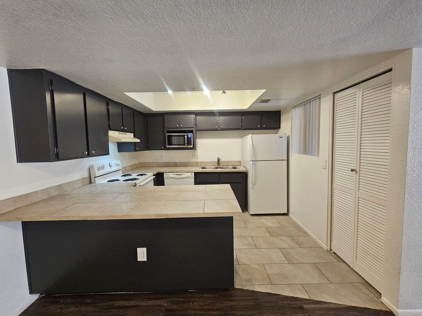 Scottsdale House: 8155 E Roosevelt St #133