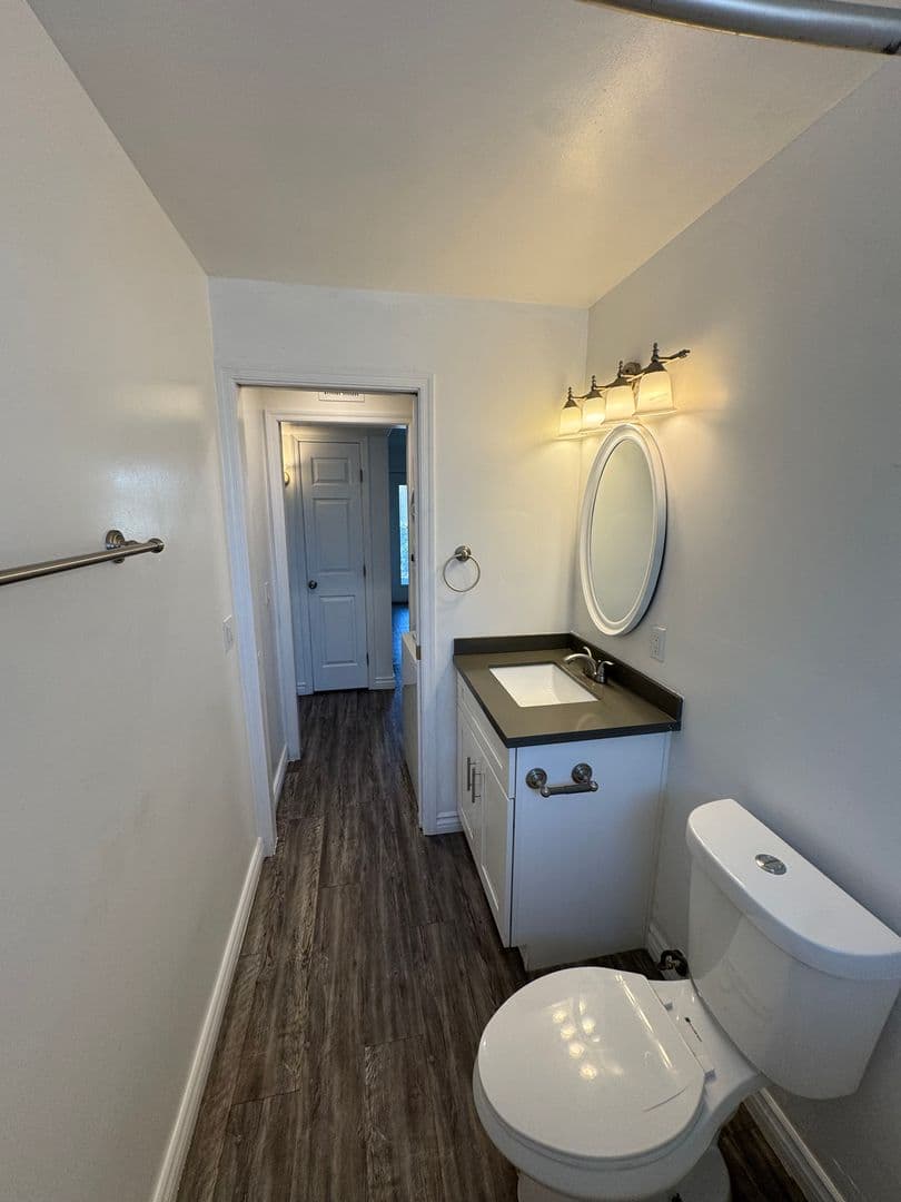 Phoenix Apartment: 3526 E Montecito Ave