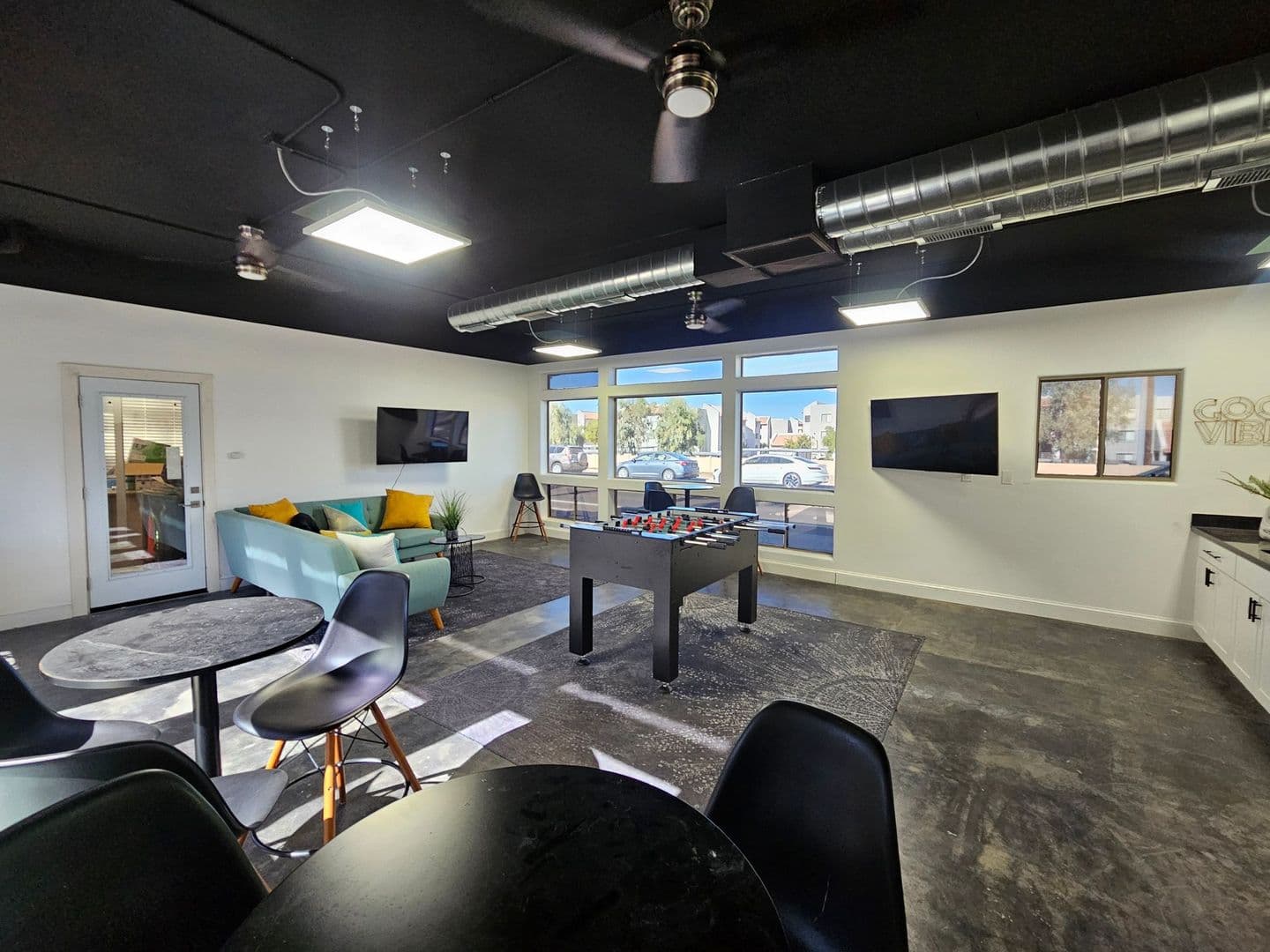 Tempe Apartment: 1207 E. 8th St.