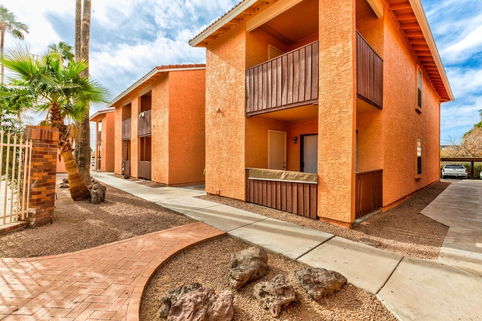 Mesa Apartment: 2020 N. Winterhaven