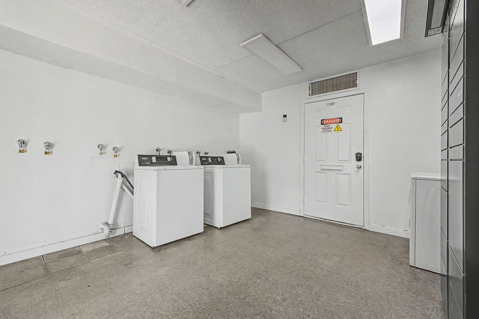 Tempe Apartment: 910 E. Lemon Street