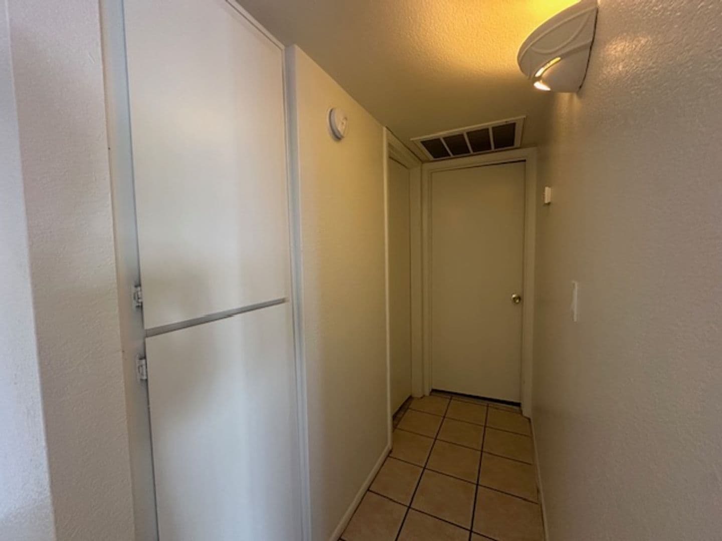 Glendale House: 4608 W Maryland Ave #113