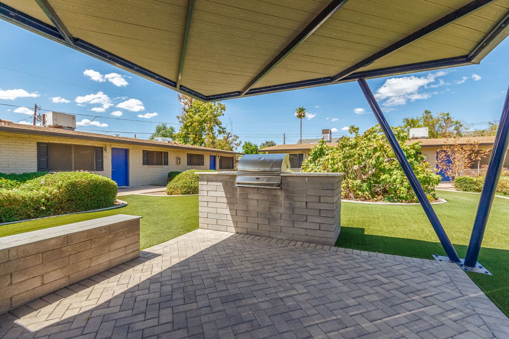 Phoenix Apartment: 3120-3130 N 39th St