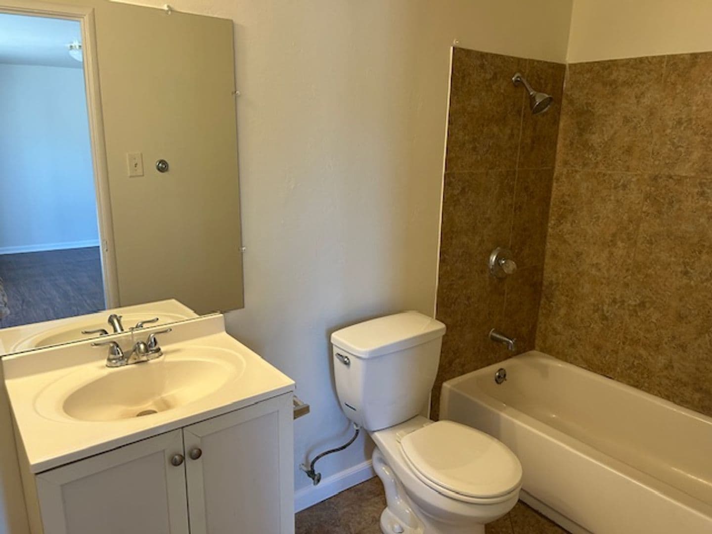 Phoenix House: 1746 W Thomas Rd