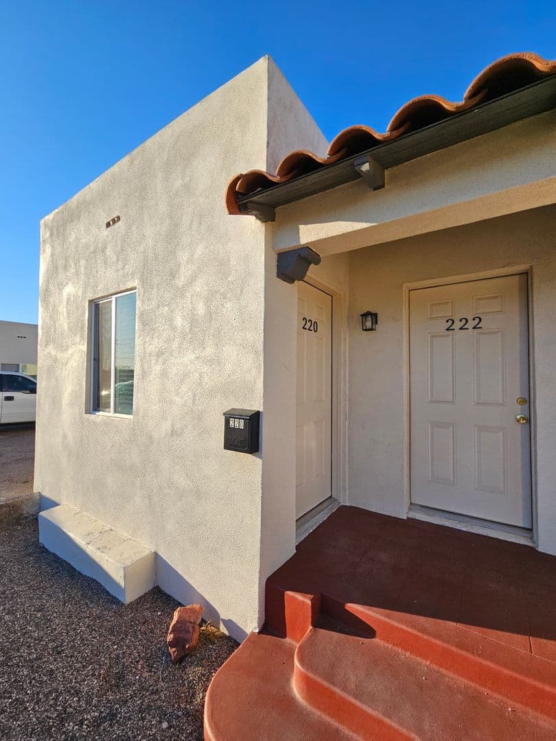Mesa Apartment: 202-228 E. 2nd Ave.