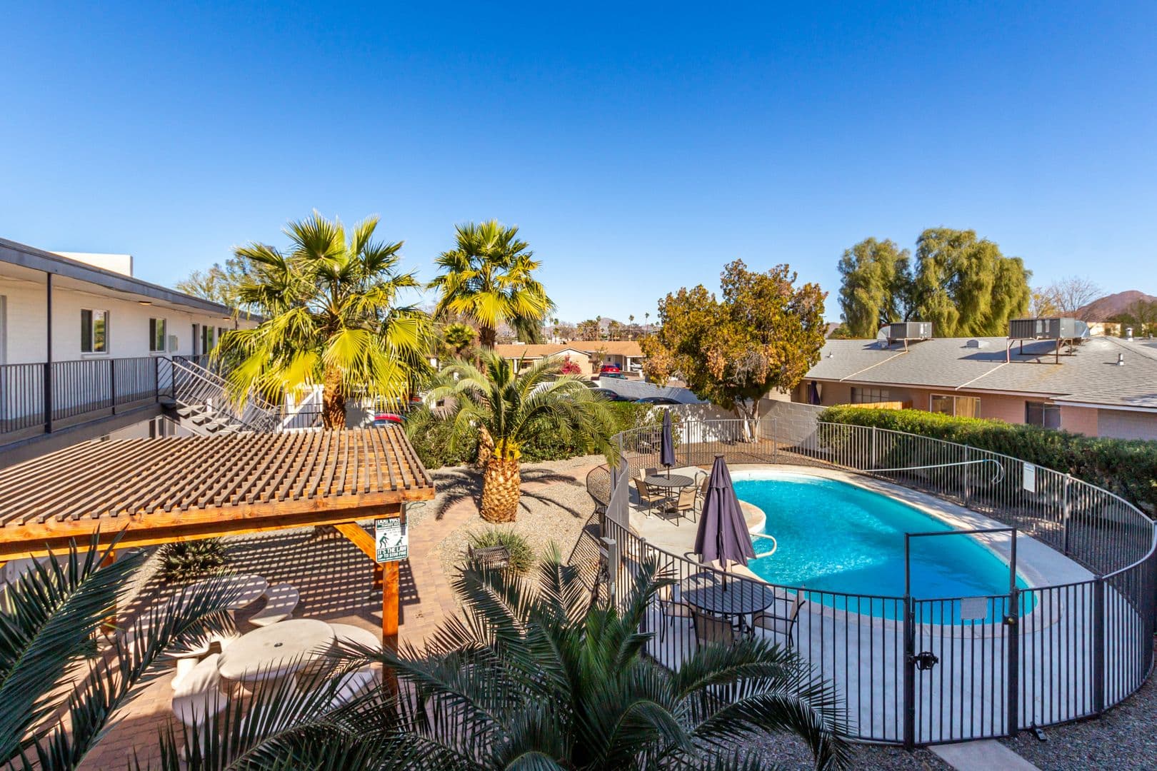 Phoenix Apartment: 2503 E. Clarendon Ave.