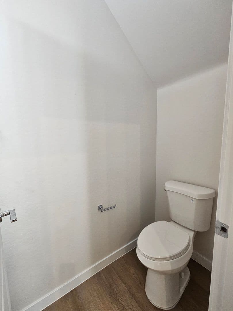 Mesa Apartment: 2340 E McKellips Rd