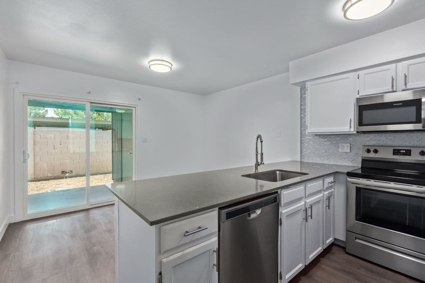 Mesa Apartment: 524 S. Stapley Drive