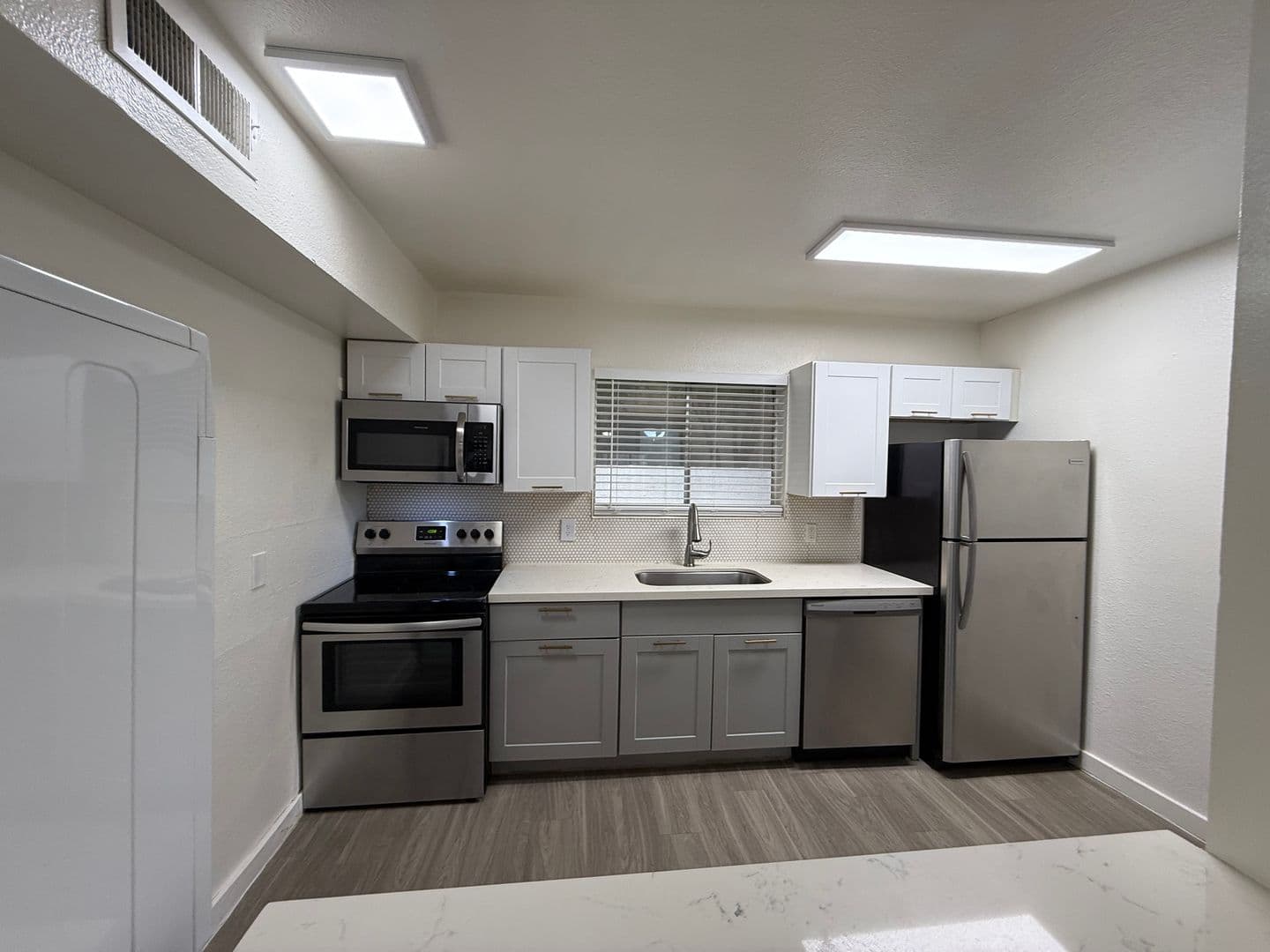 Phoenix Apartment: 2936 N 30th St
