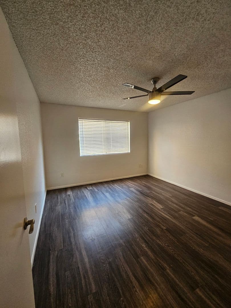 Scottsdale House: 8155 E Roosevelt St #133