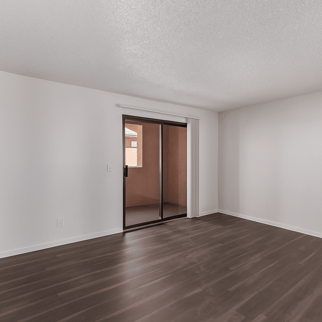 Mesa Apartment: 2020 N. Winterhaven