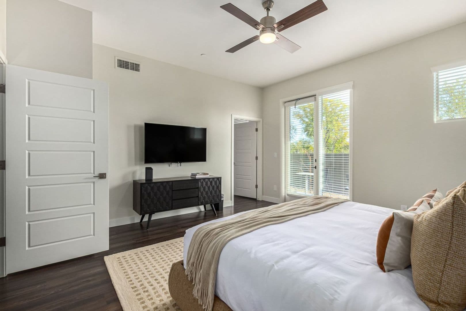Scottsdale Apartment: 6301 E Pinnacle Vista Dr.