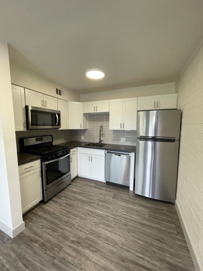 Scottsdale Apartment: 3031 N. 69th Pl. - 04