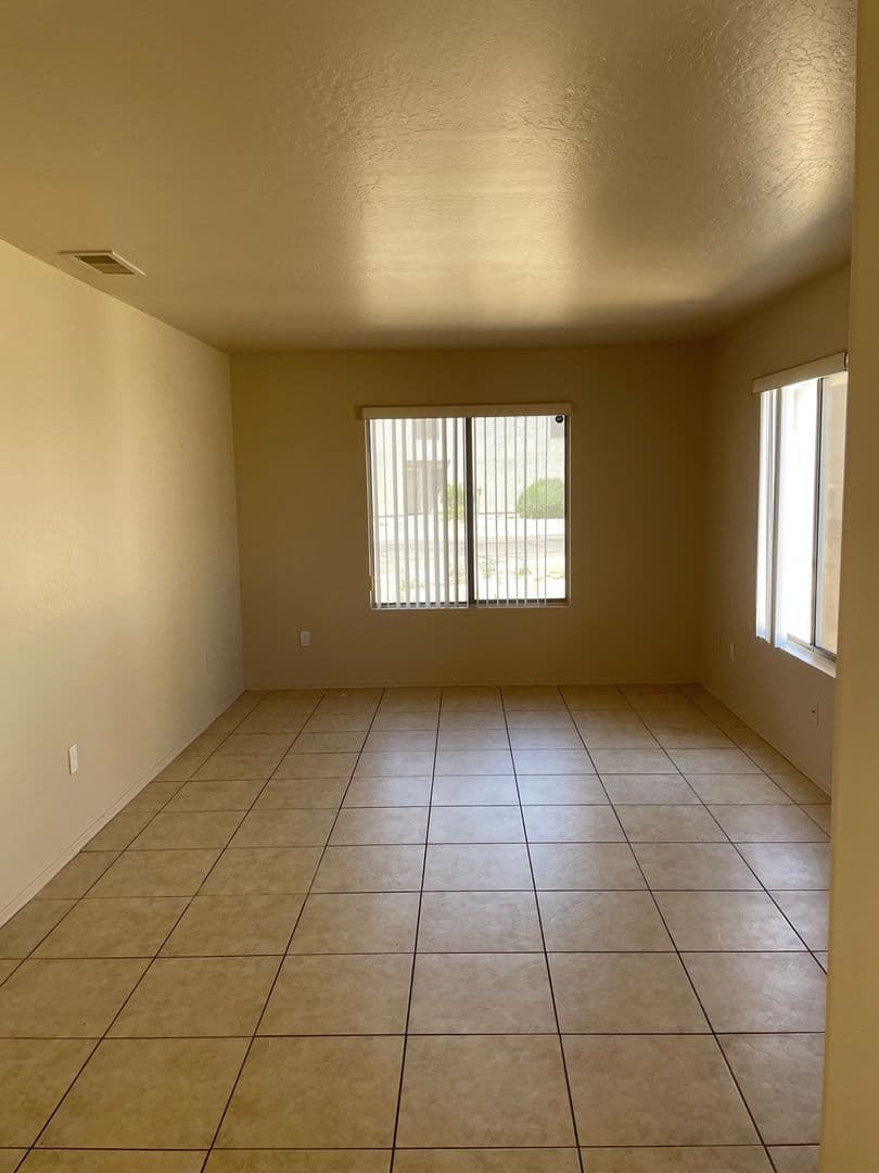 Glendale House: 5311 N. 104th Dr.