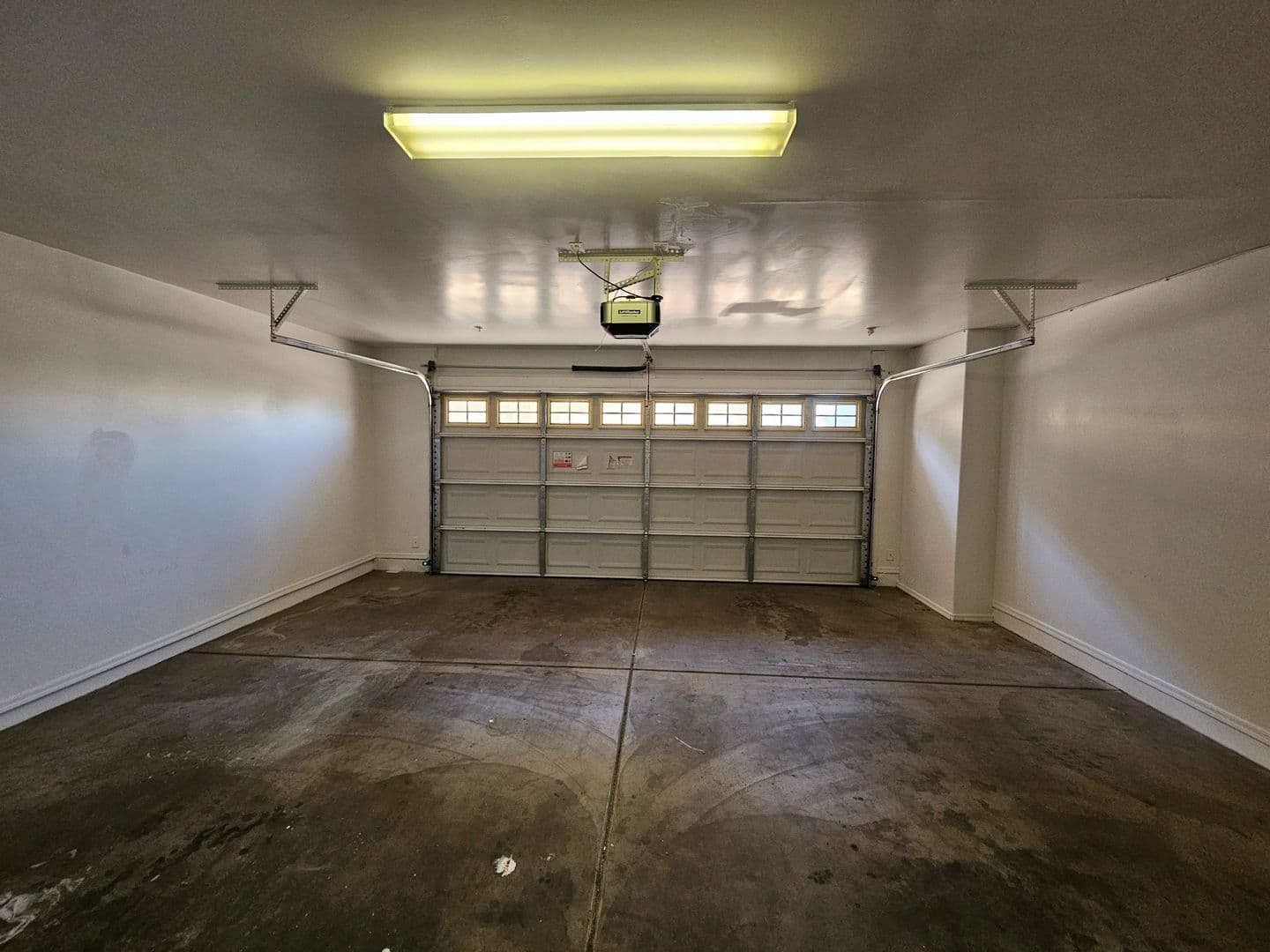 Phoenix House: 2450 W. Glenrosa Ave #8