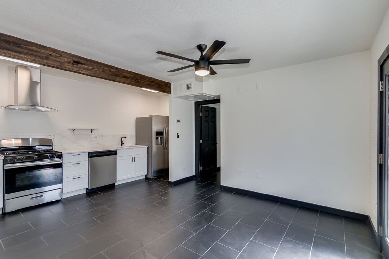 Tempe Apartment: 1116 E. Lemon St.