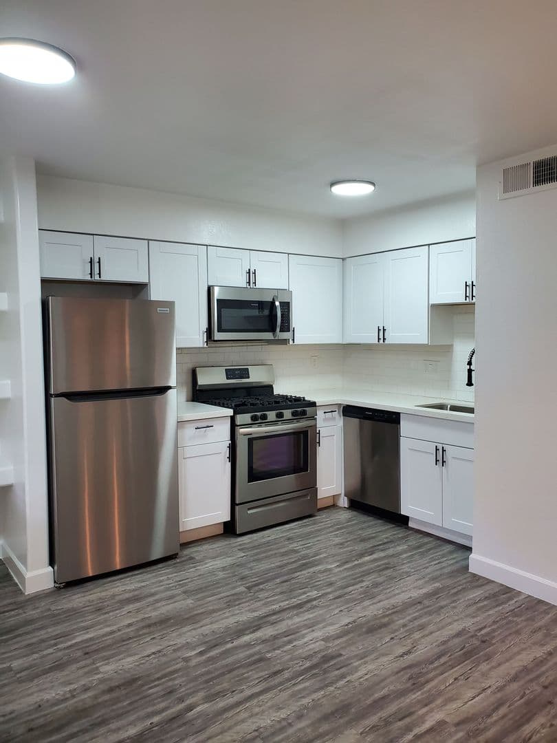 Tempe Apartment: 910 E. Lemon Street