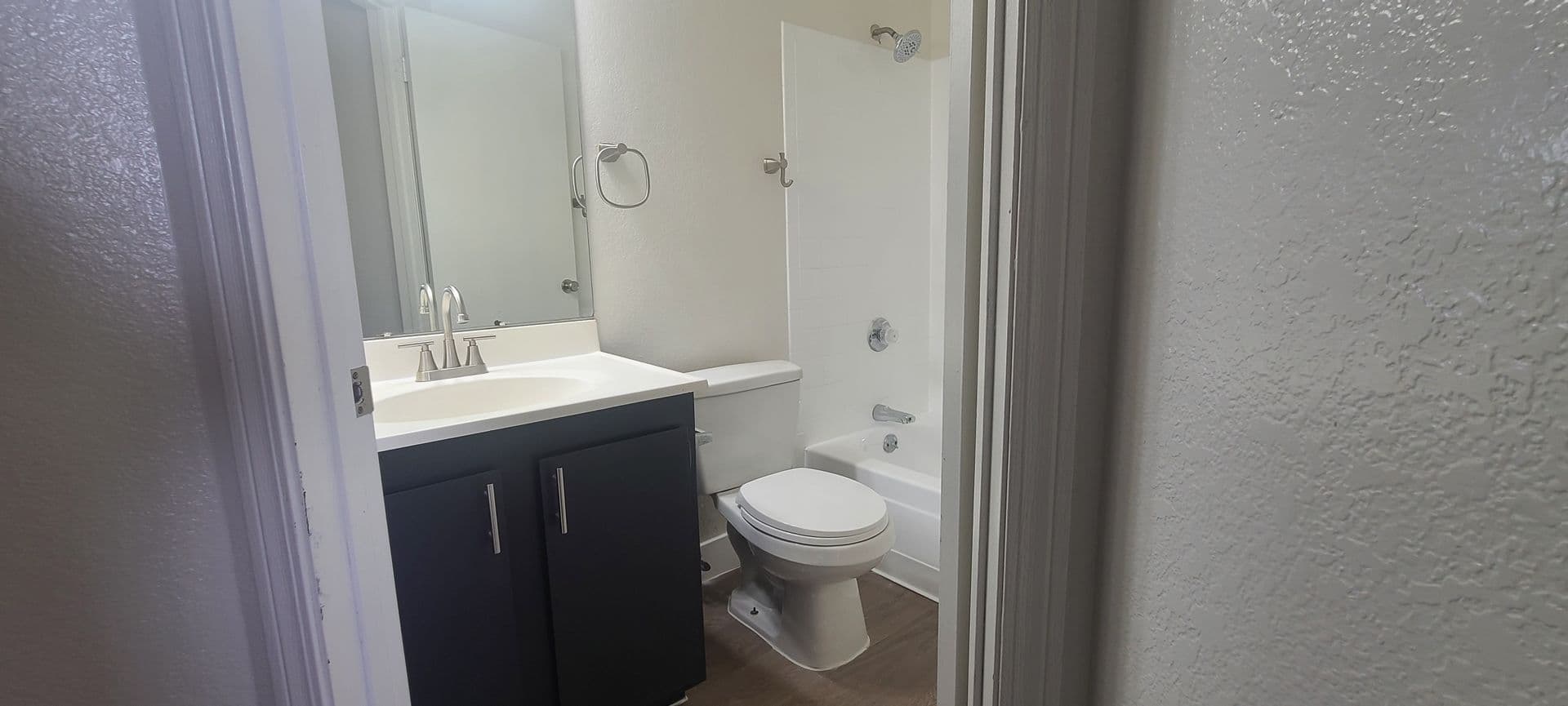 Mesa Apartment: 2020 N. Winterhaven