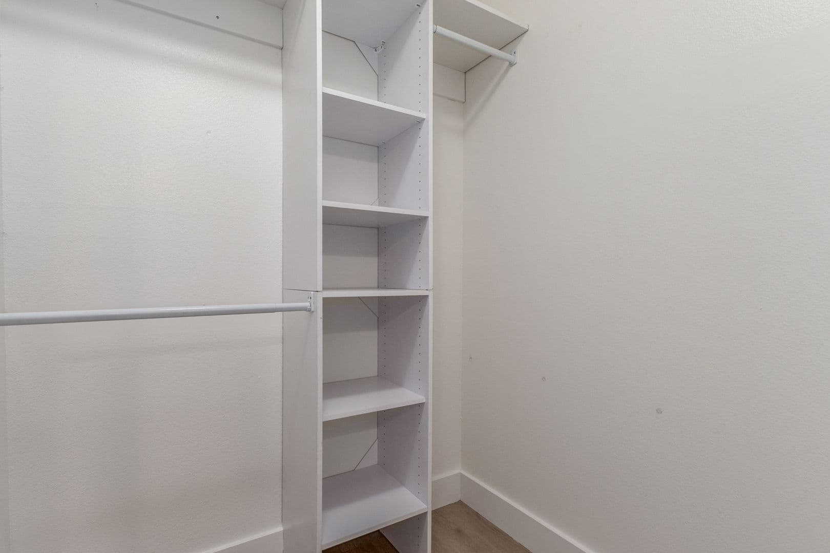 Gilbert House: 1295 N. Ash St #311