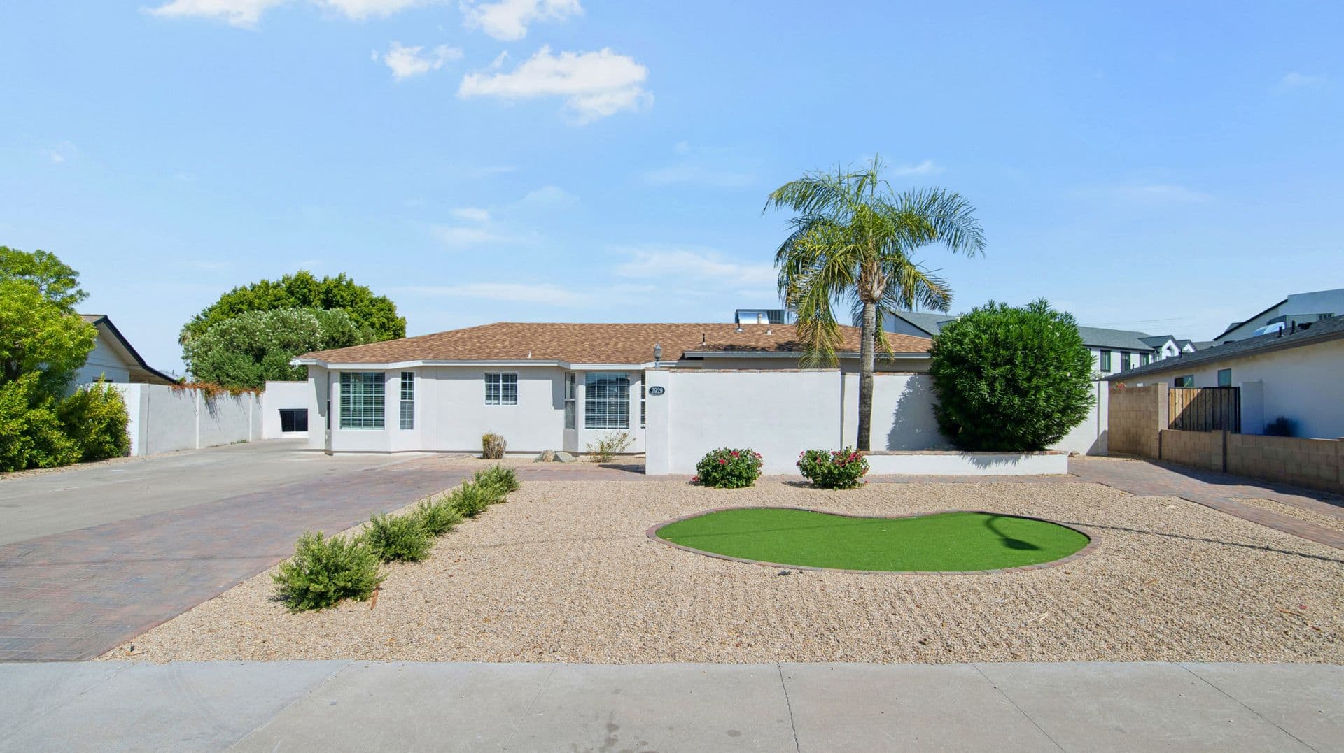 Phoenix Apartment: 2929 N. 55th Pl.