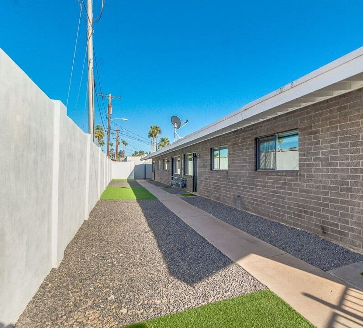 Tempe Apartment: 1116 E. Lemon St.