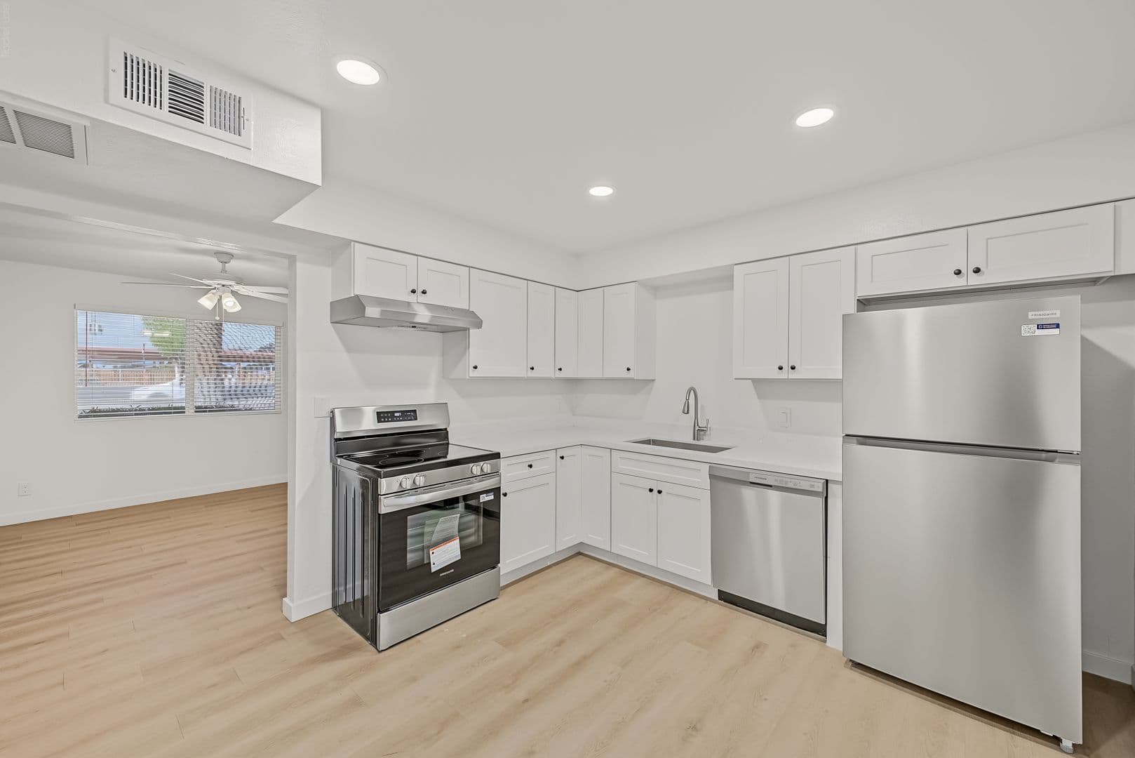 Phoenix Apartment: 3201 N. 36th St.