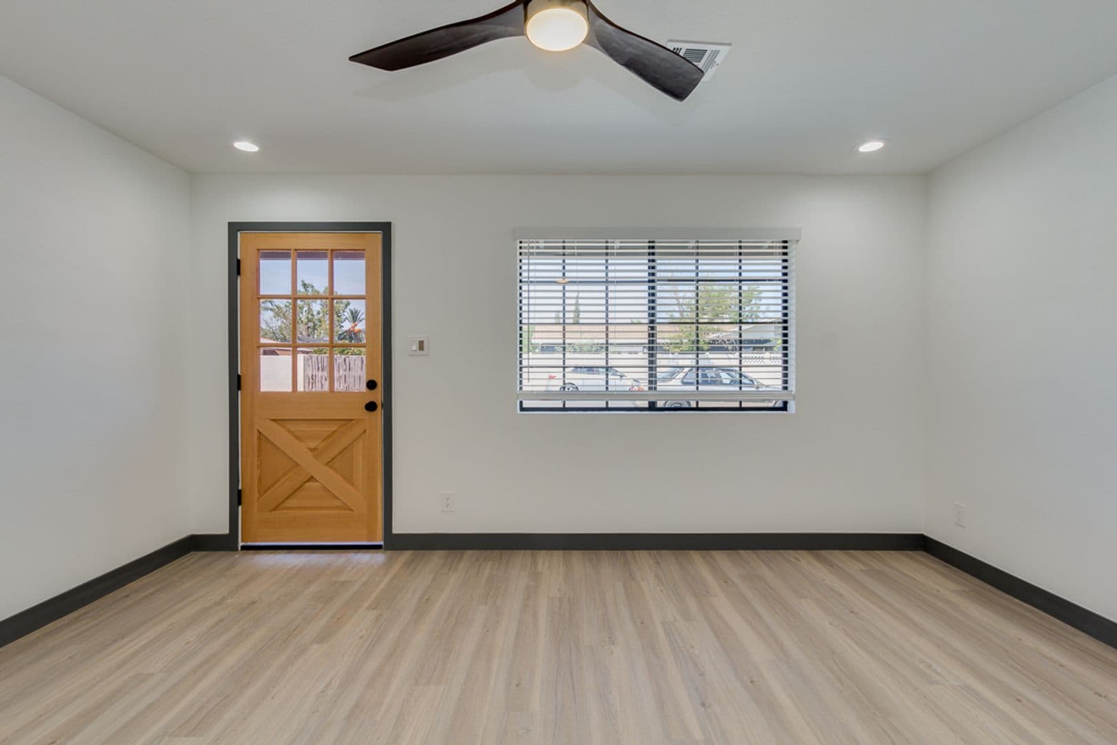 Scottsdale Apartment: 3107 N. 69th Pl. #2