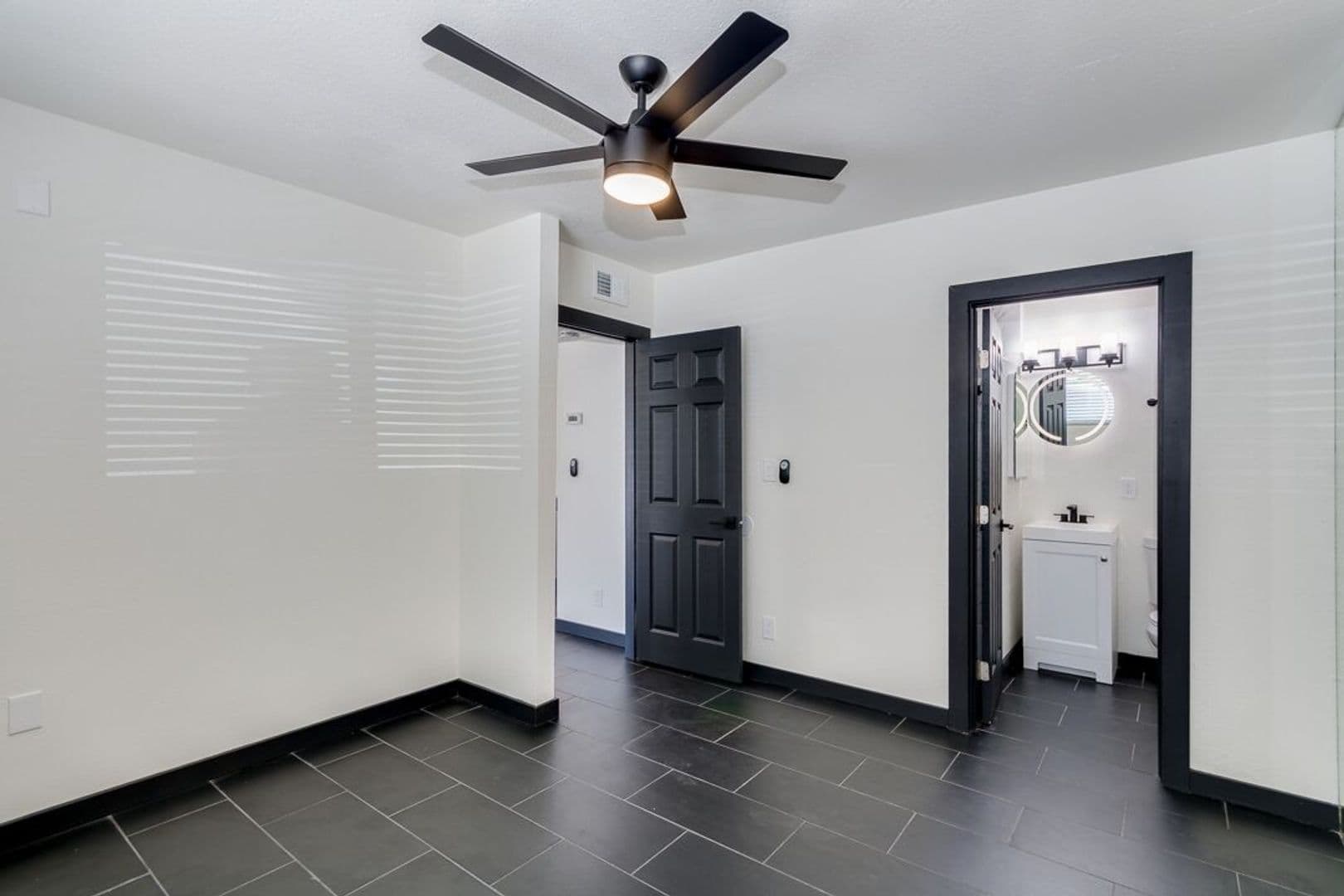 Tempe Apartment: 1116 E. Lemon St.