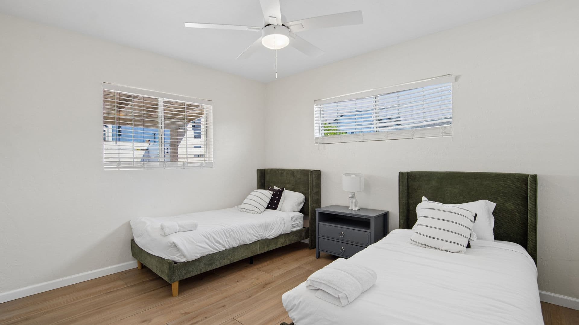 Phoenix Apartment: 2929 N. 55th Pl.